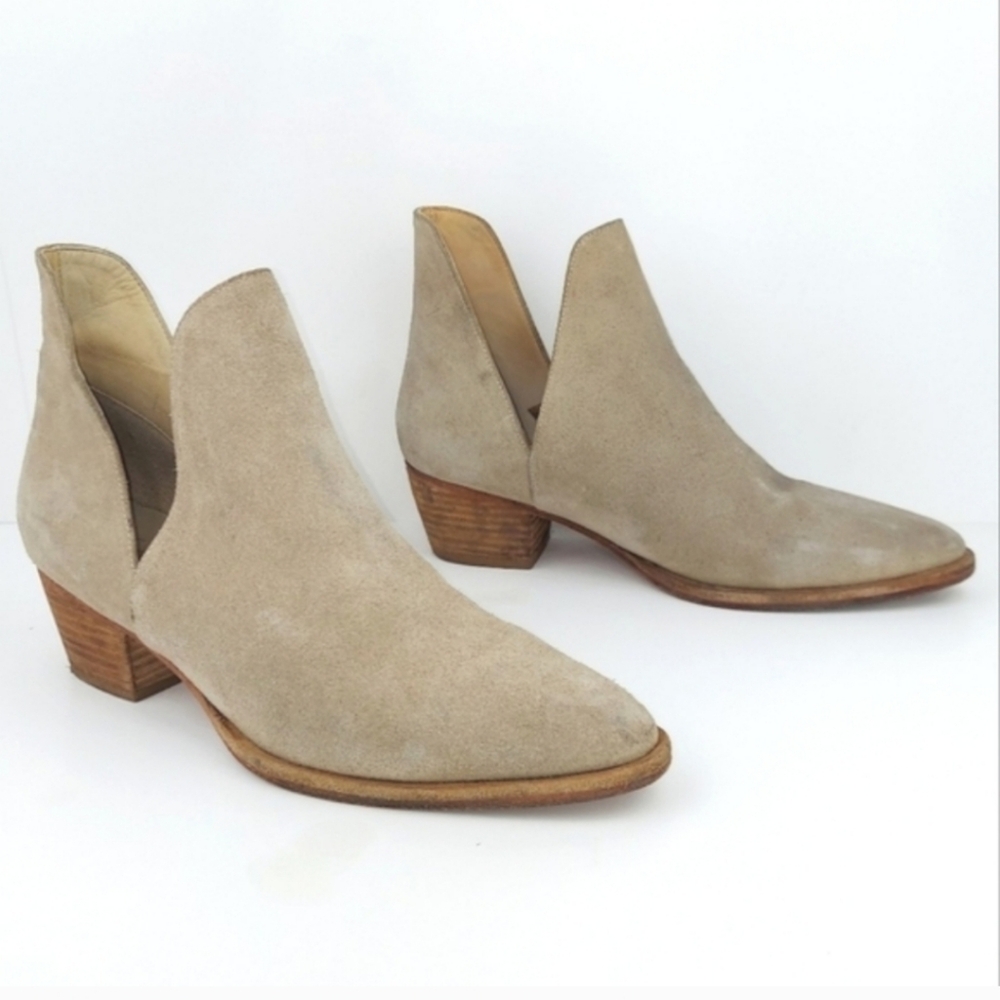 Free People Charm Double V Ankle Boots Camel Suede 9.5